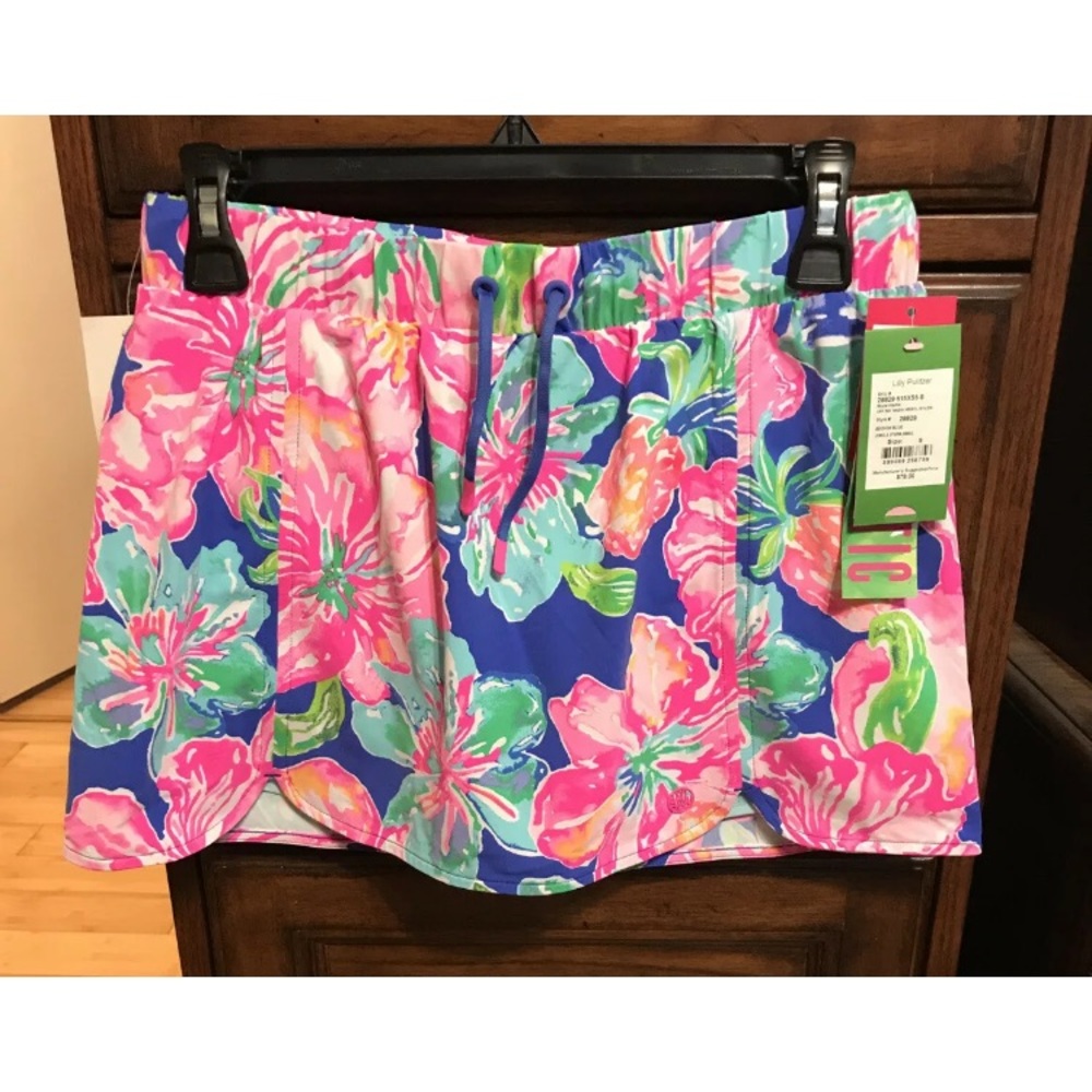 NWT Lilly Pulitzer luxletic Meryl skort small